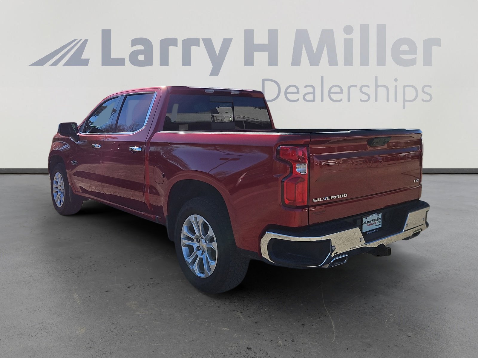 2023 Chevrolet Silverado 1500 LTZ photo 4