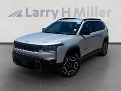 2026 Jeep Cherokee Laredo 4 Door Sport Utility 4x4