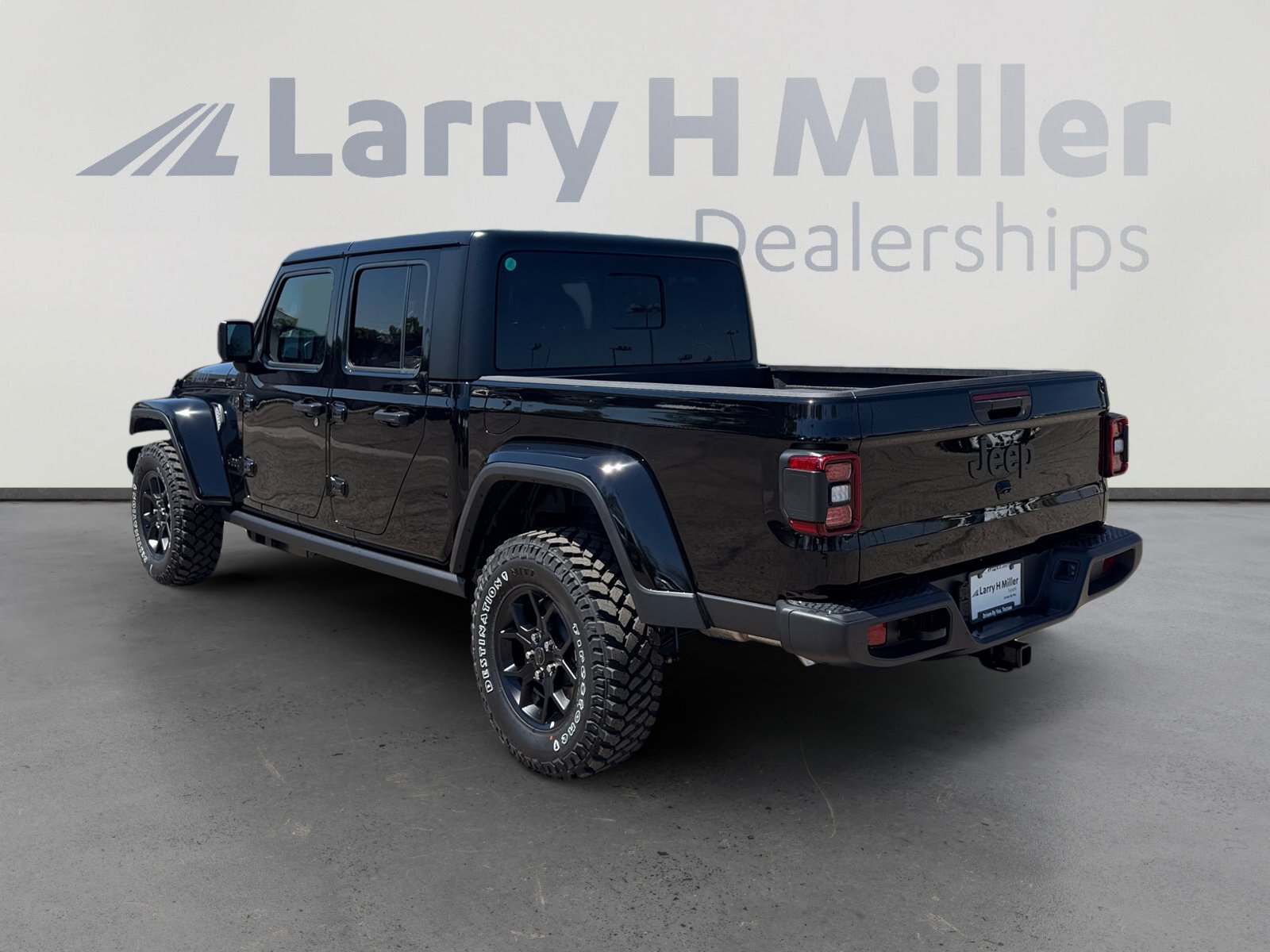 New 2026 Jeep Gladiator Willys 4 Door Pickup