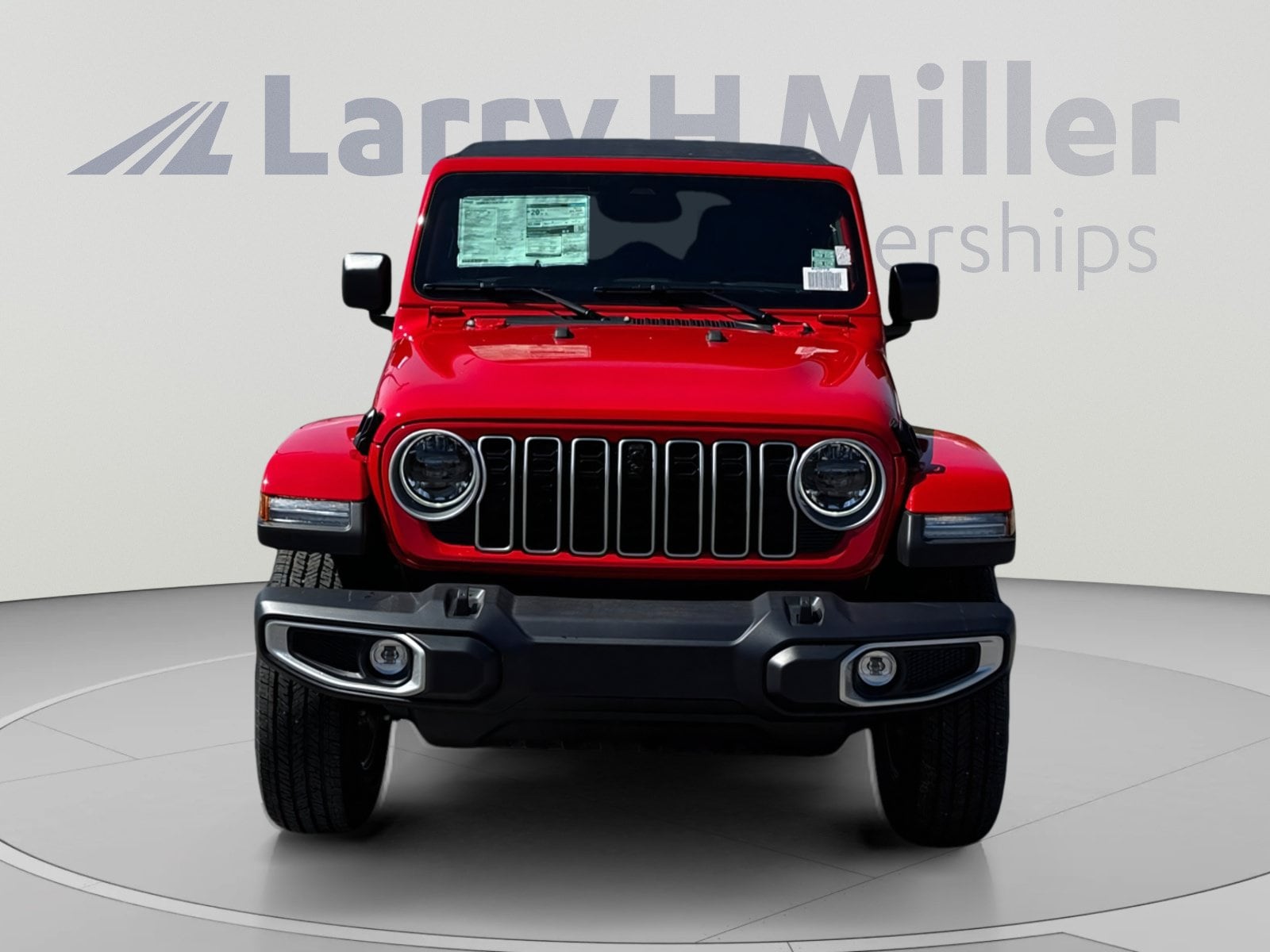 2026 Jeep Wrangler 4-Door Sahara - Photo 9