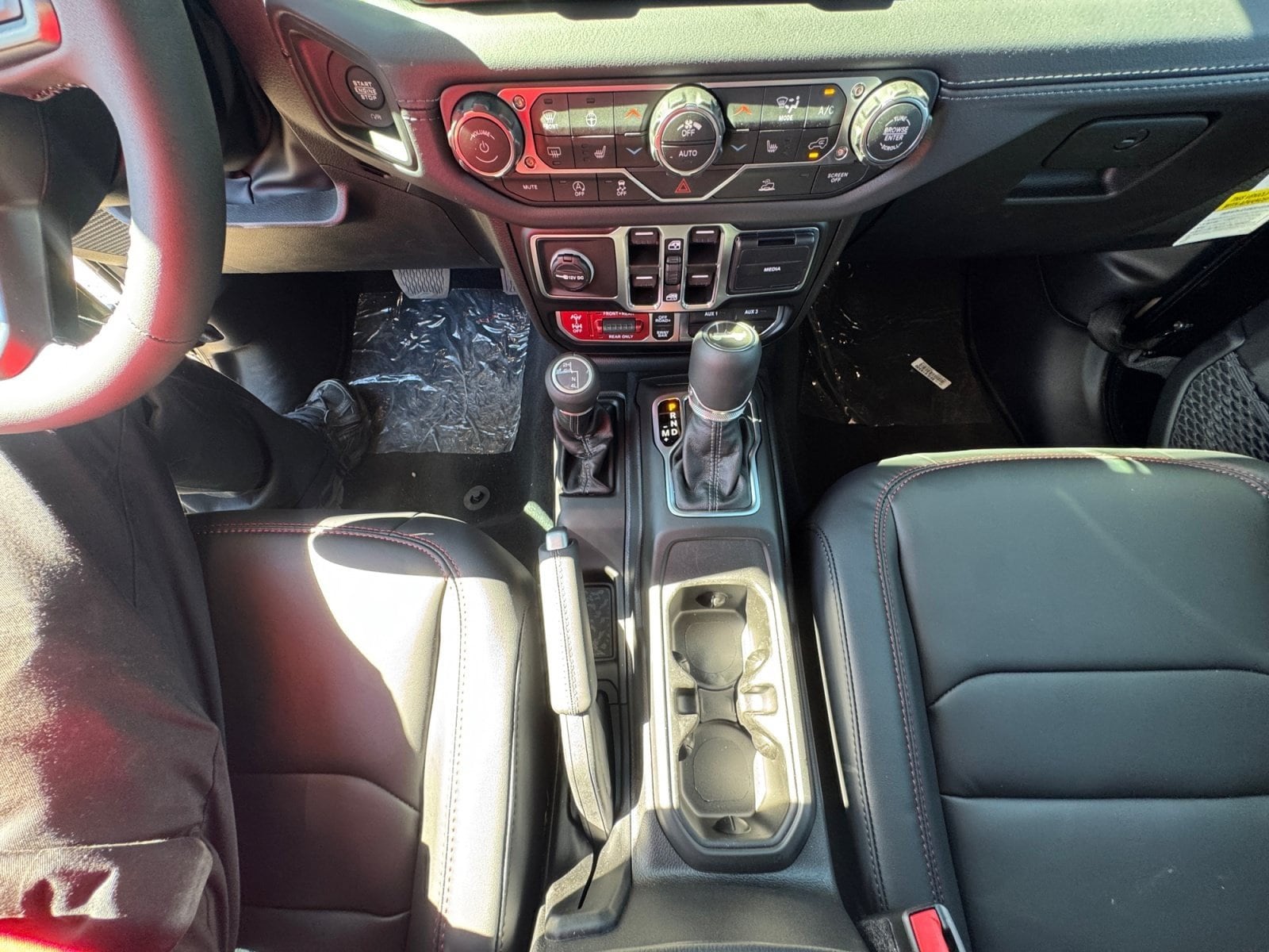 2026 Jeep Wrangler 4-Door Rubicon - Photo 32