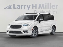2025 Chrysler Pacifica Hybrid Premium S Appearance Pkg Passenger Van Front-Wheel Drive