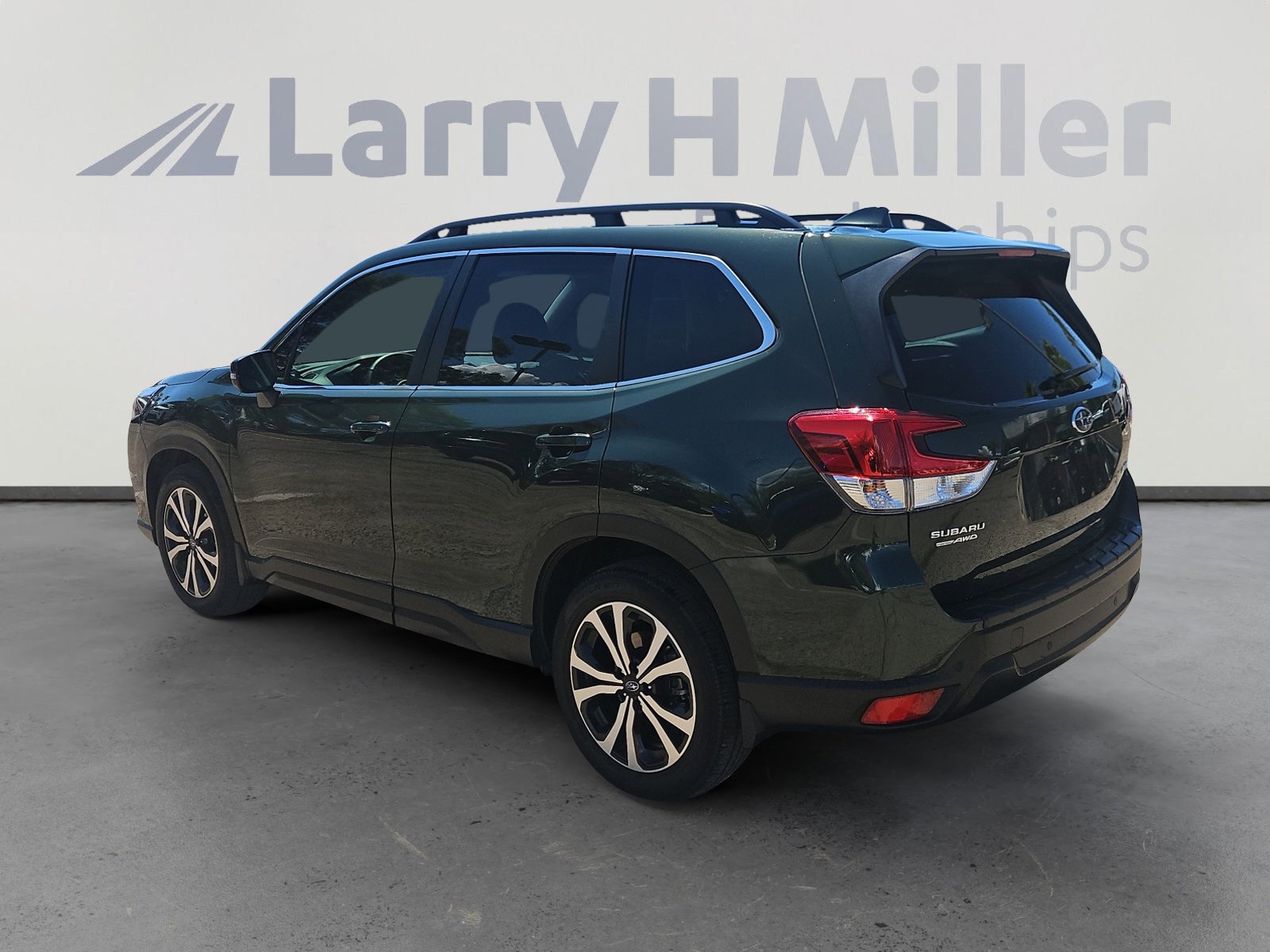 2023 Subaru Forester Limited photo 4