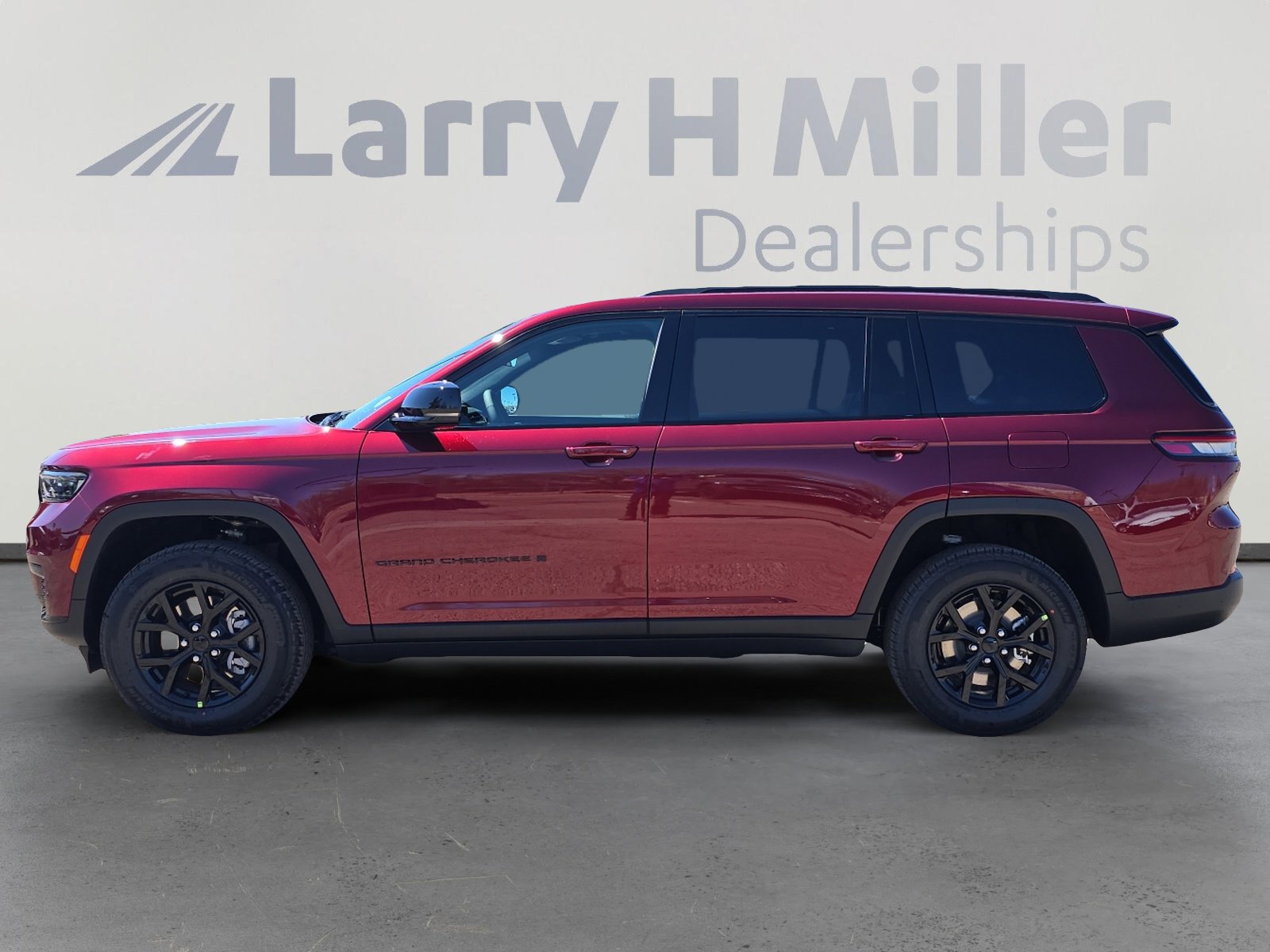 2025 Jeep Grand Cherokee Altitude X photo 3