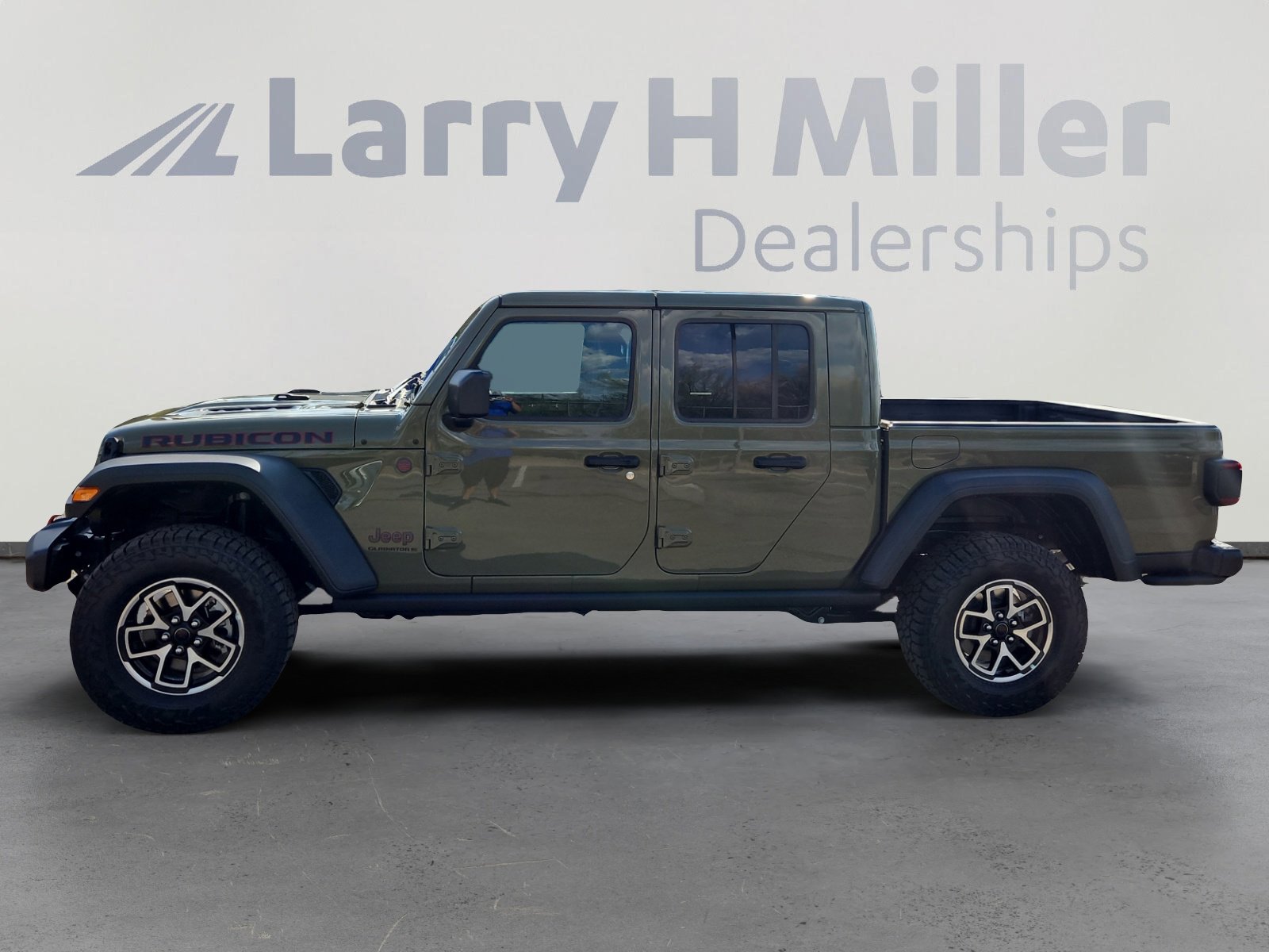 2025 Jeep Gladiator Rubicon photo 3