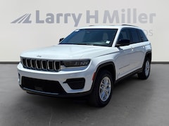 2025 Jeep Grand Cherokee Laredo X 4 Door Sport Utility 4x4