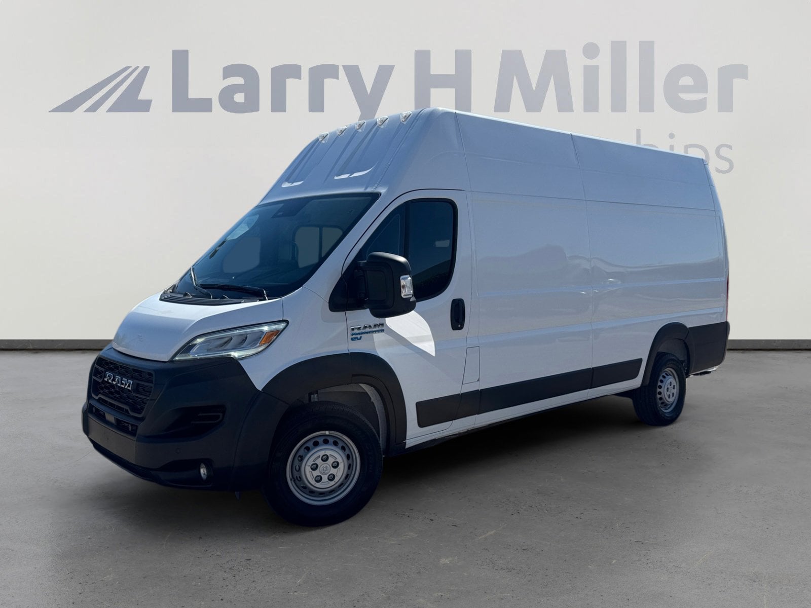 2024 RAM ProMaster EV 3500 Delivery 159" WB Super High Roof's photo