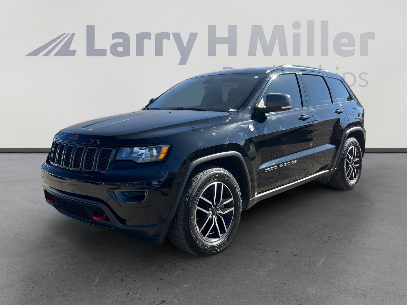 2020 Jeep Grand Cherokee Trailhawk's photo