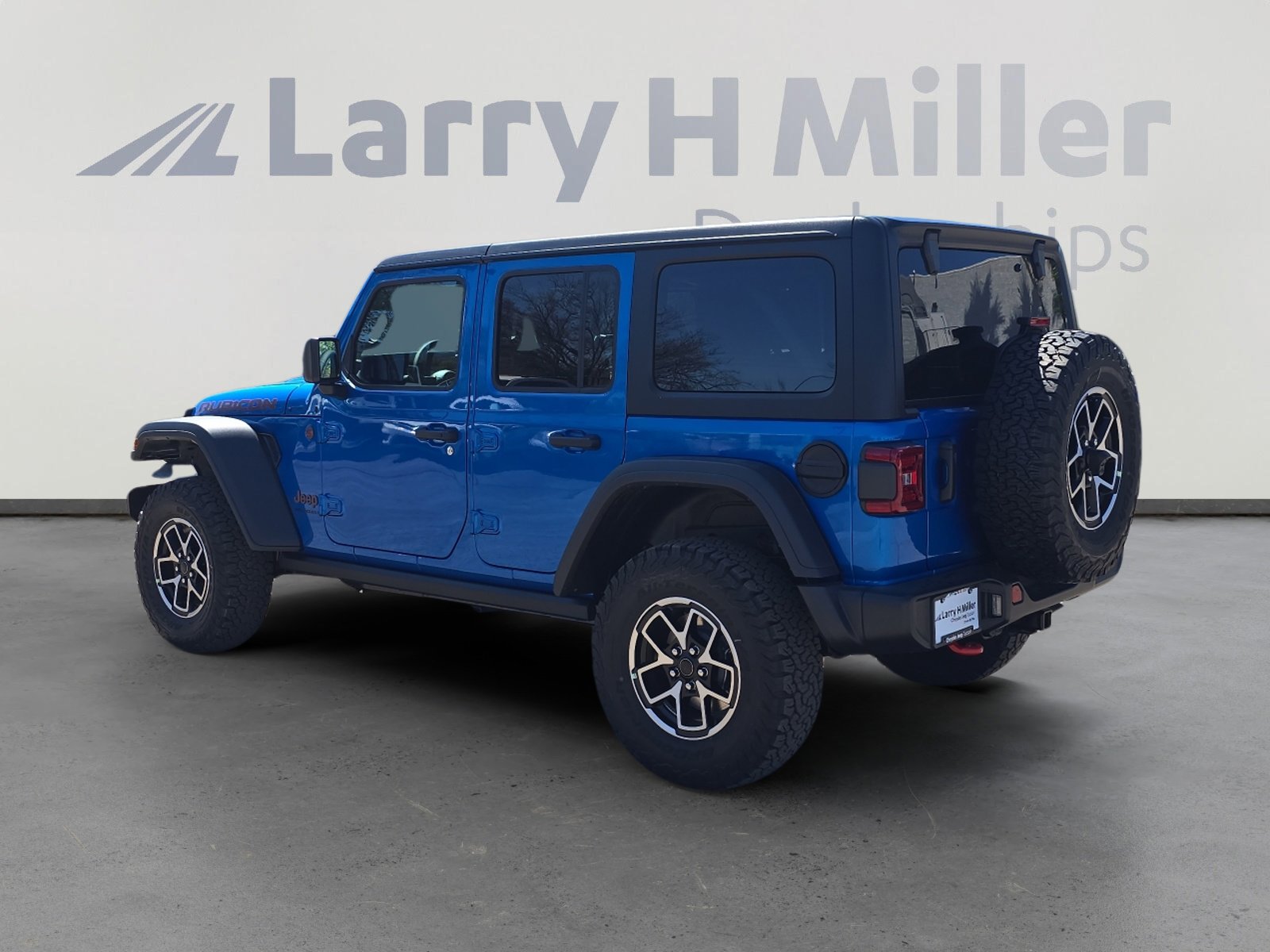 2025 Jeep Wrangler Rubicon photo 4