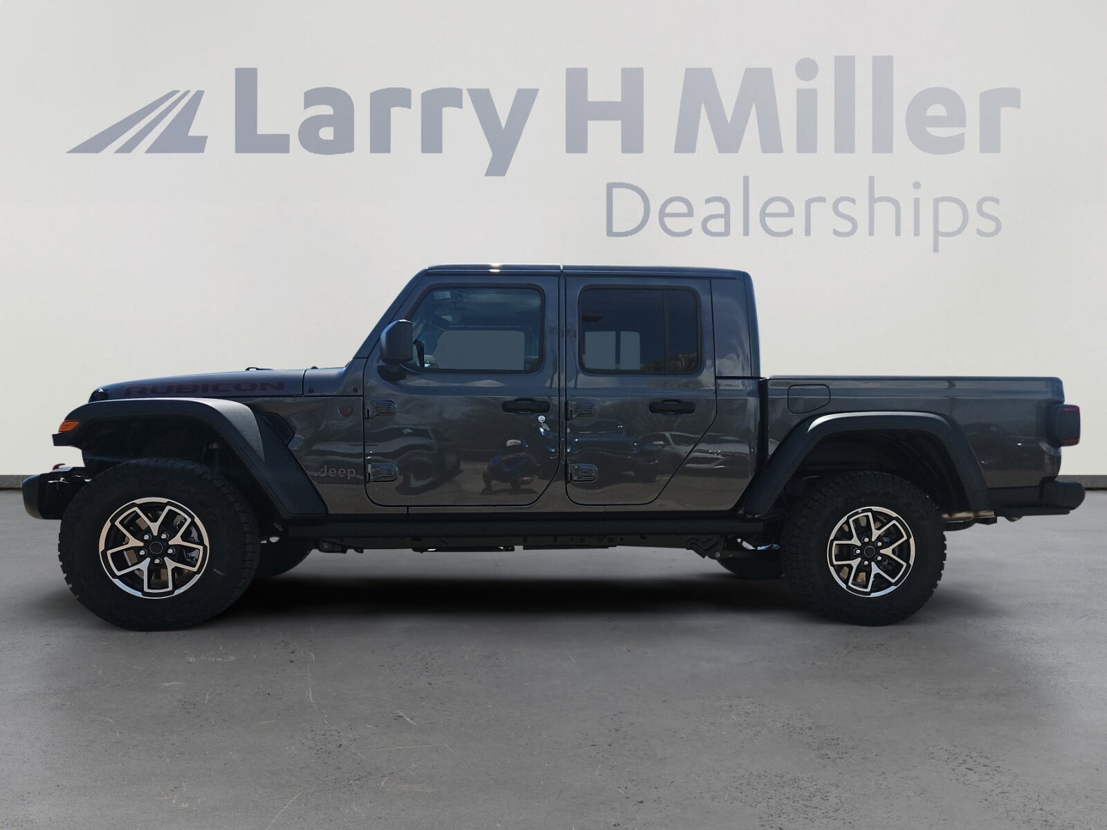 2025 Jeep Gladiator Rubicon photo 3