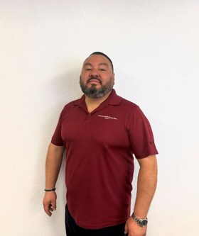 Staff member Jimmy Rivera from ID_1d7ff0