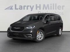2025 Chrysler Pacifica Select Passenger Van Front-Wheel Drive