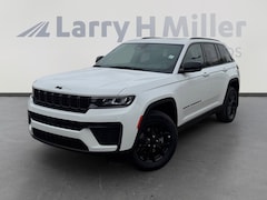2026 Jeep Grand Cherokee Laredo Altitude 4 Door Sport Utility 4x4