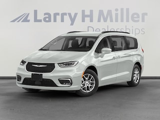 Used 2022 Chrysler Pacifica Touring L Van Passenger Van Tucson, AZ