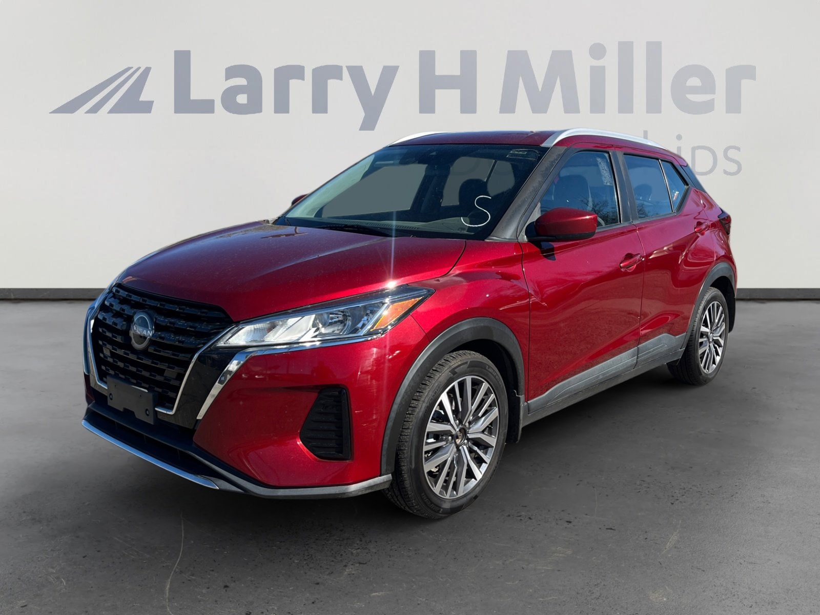 2022 Nissan Kicks SV