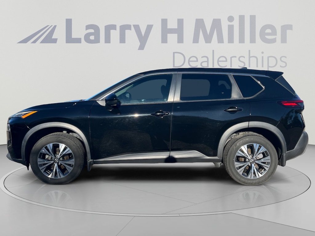 Used 2022 Nissan Rogue SV SUV