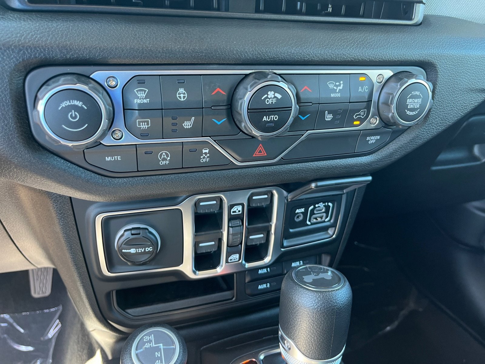 2025 Jeep Wrangler 4-Door Sport S - Photo 31