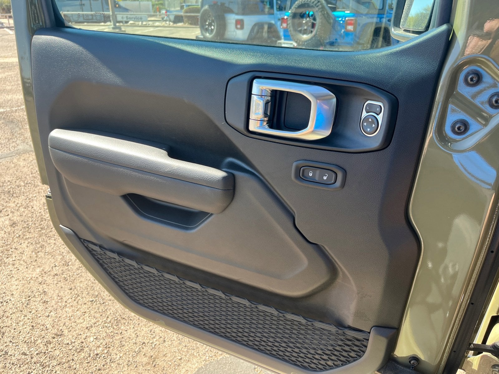 2025 Jeep Wrangler 4-Door Sport S - Photo 14
