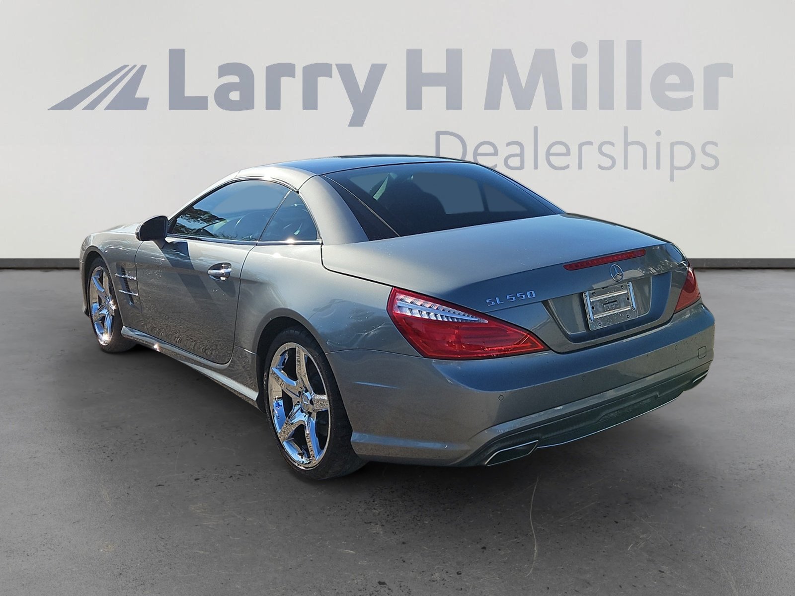 2013 Mercedes Benz SL 550 photo 4