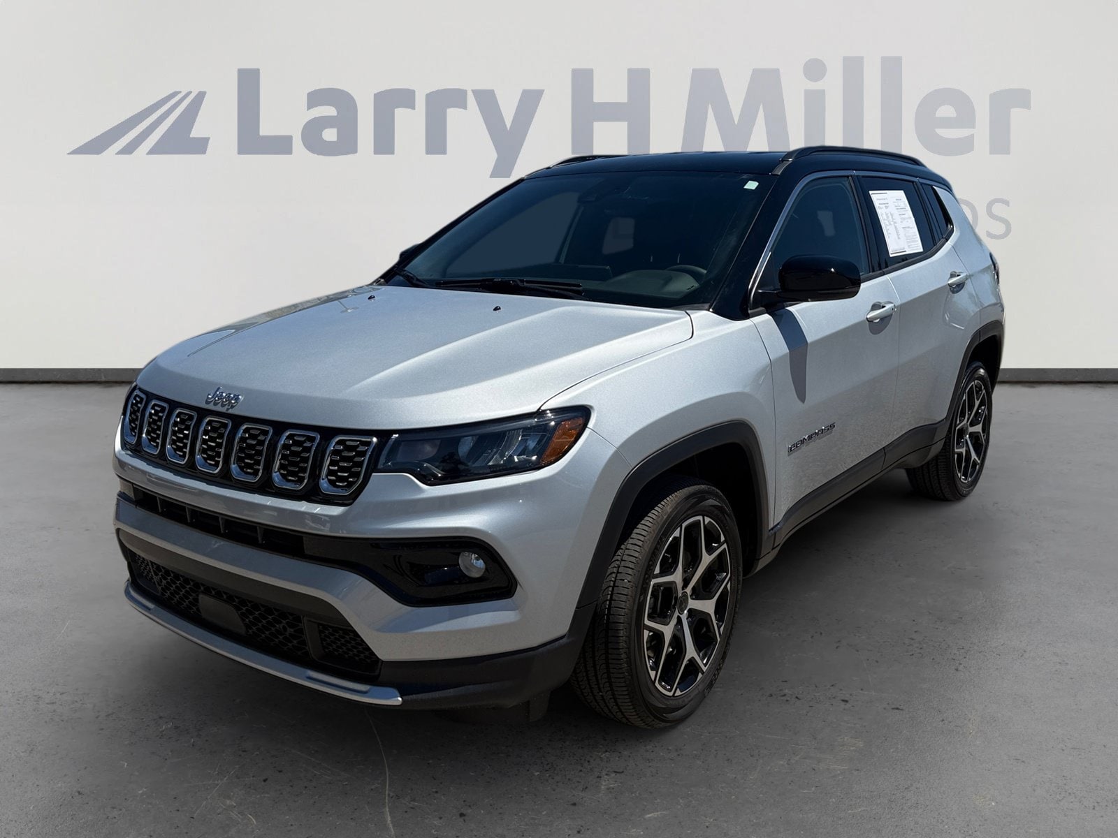 2025 Jeep Compass Limited 4X4's photo