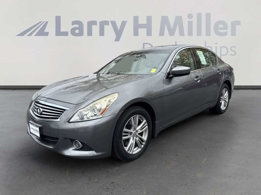 Used 2010 INFINITI G37x x Sedan