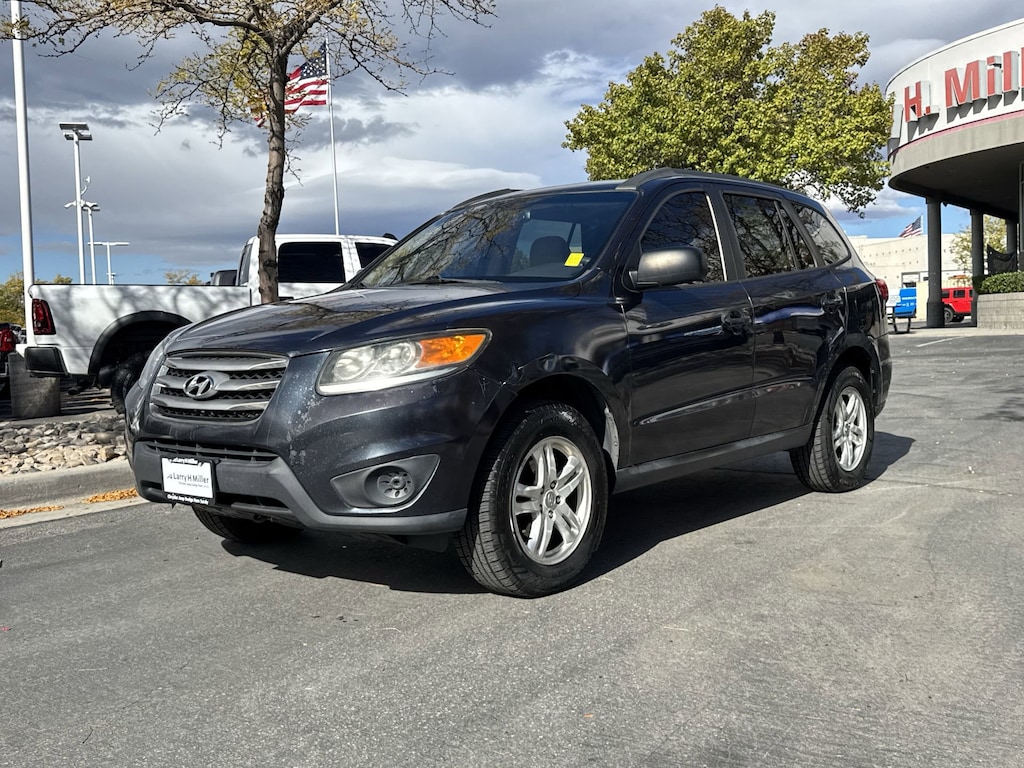 Used 2012 Hyundai Santa Fe GLS SUV