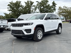 2025 Jeep Grand Cherokee Laredo X Sport Utility