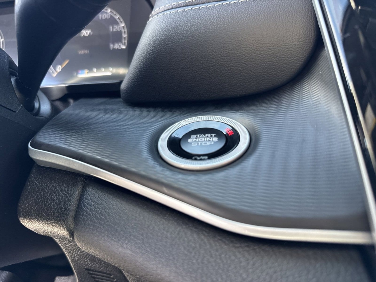 2025 Jeep Grand Cherokee Laredo - Photo 24