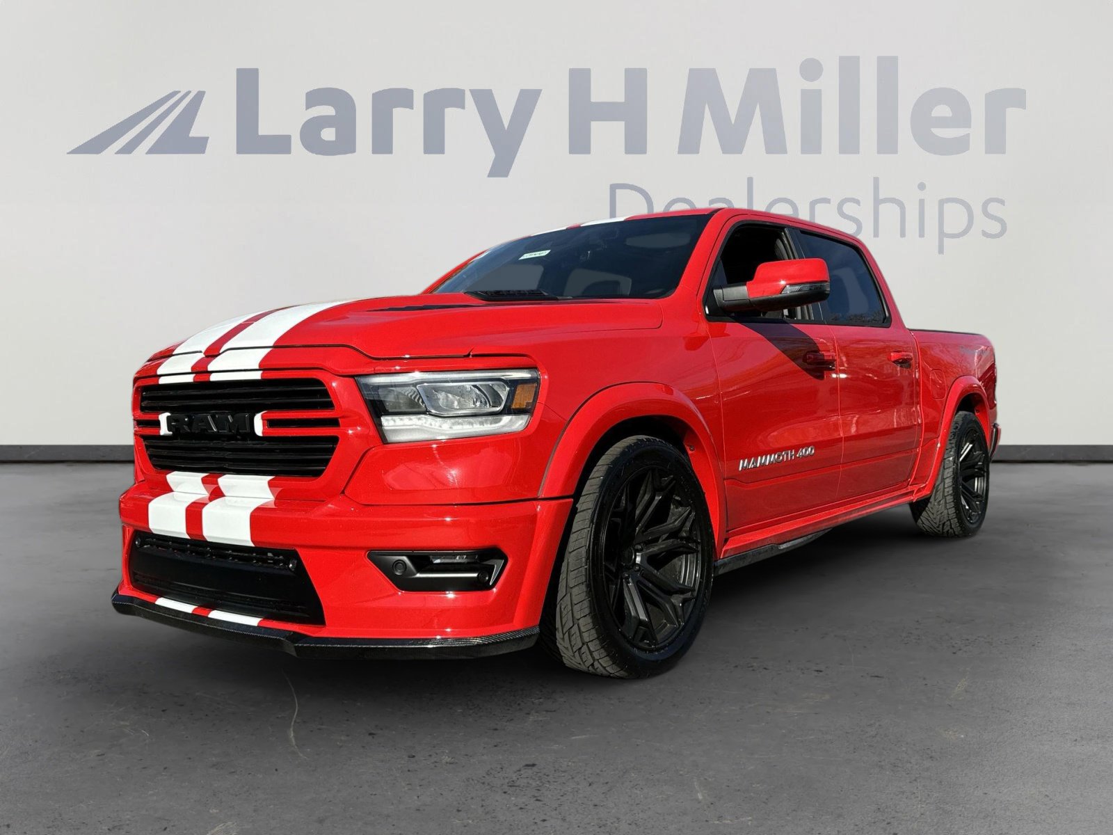 2024 Ram 1500 Laramie photo 4