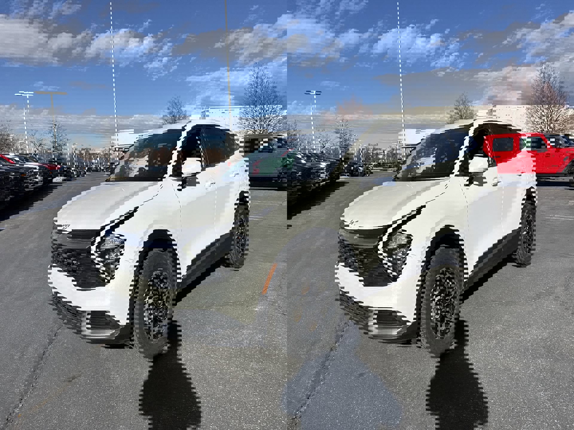 2023 Kia Sportage LX photo 3