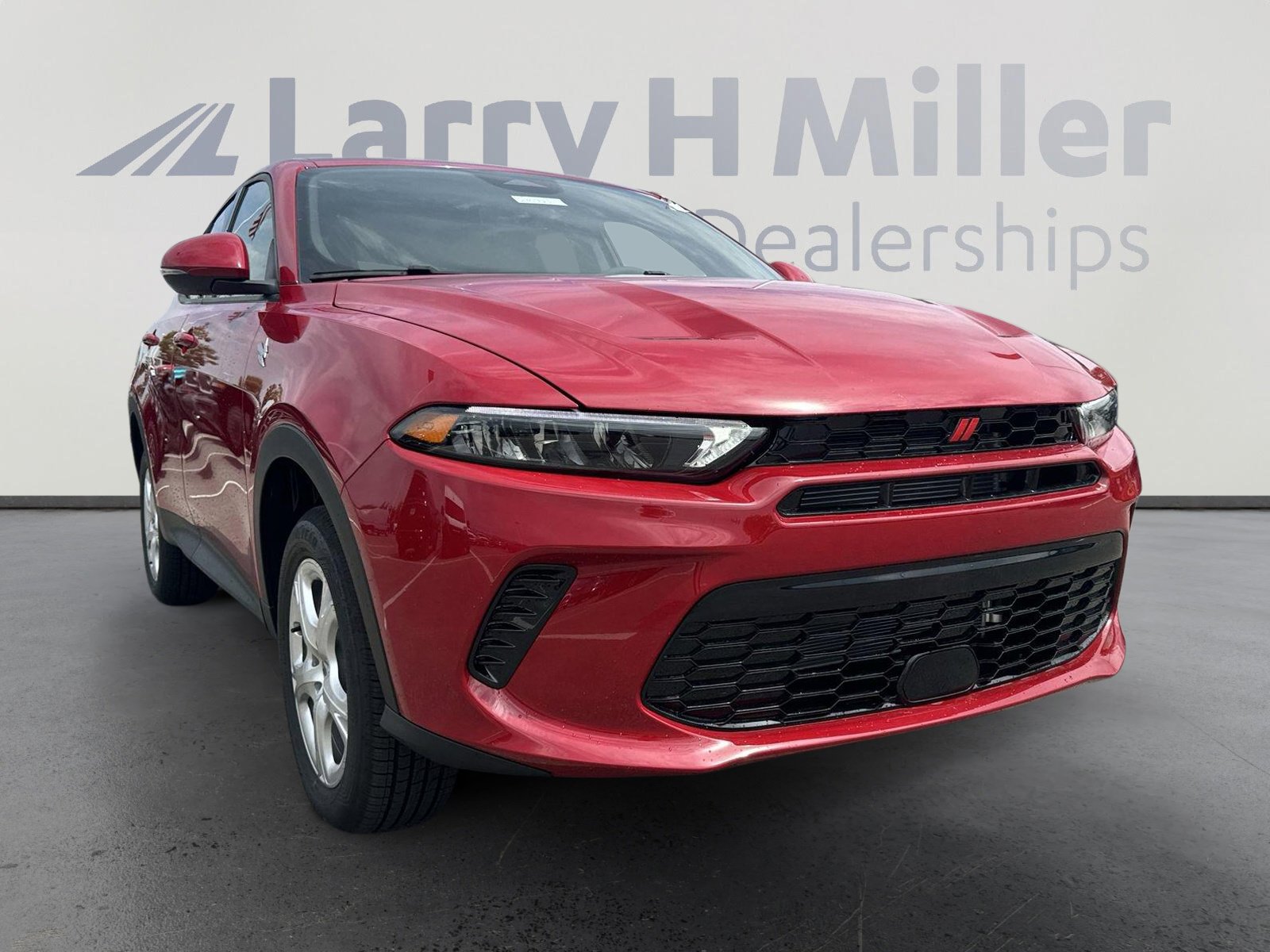 2024 Dodge Hornet GT photo 2