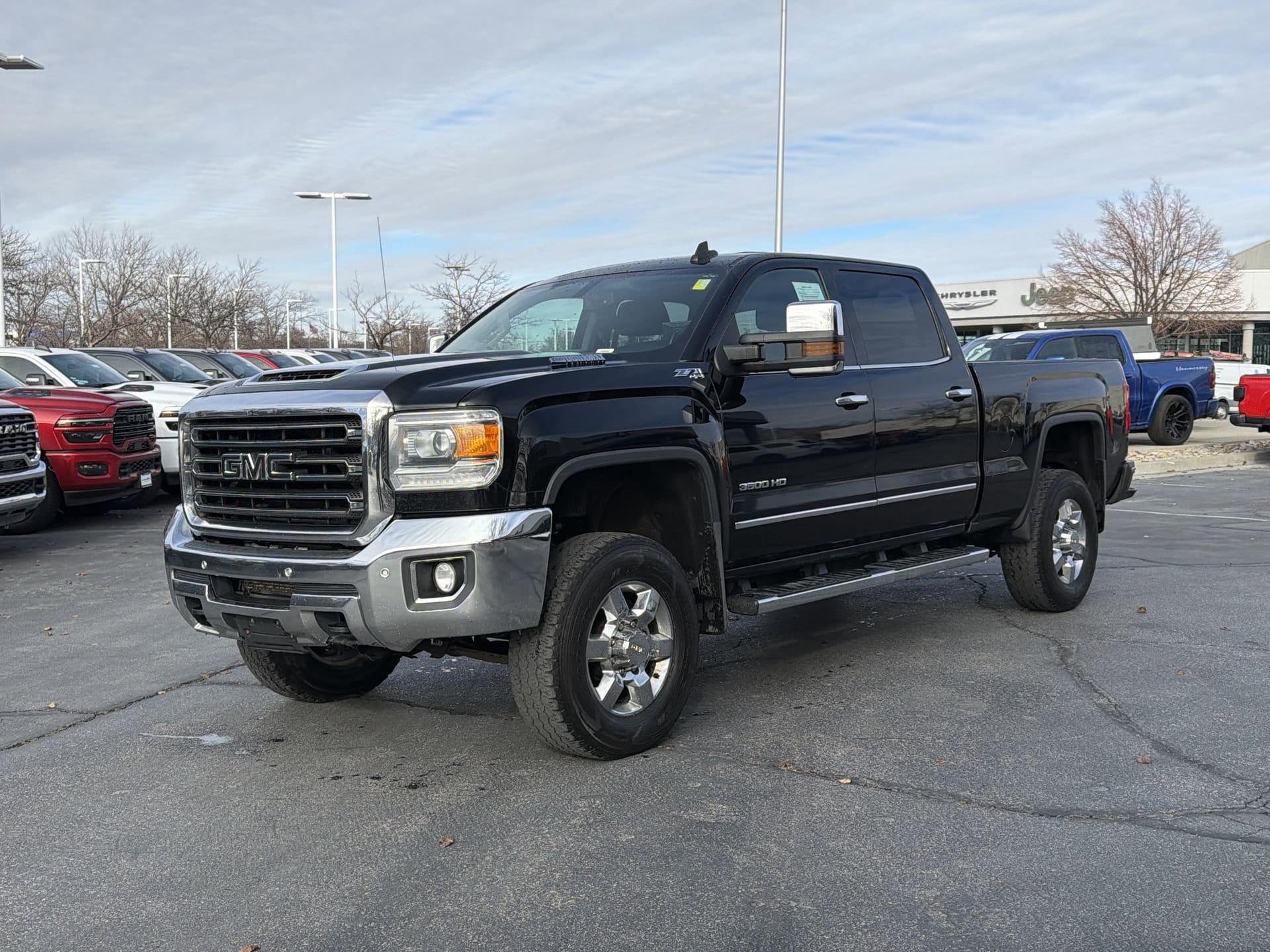 2019 GMC Sierra 3500HD SLT's photo