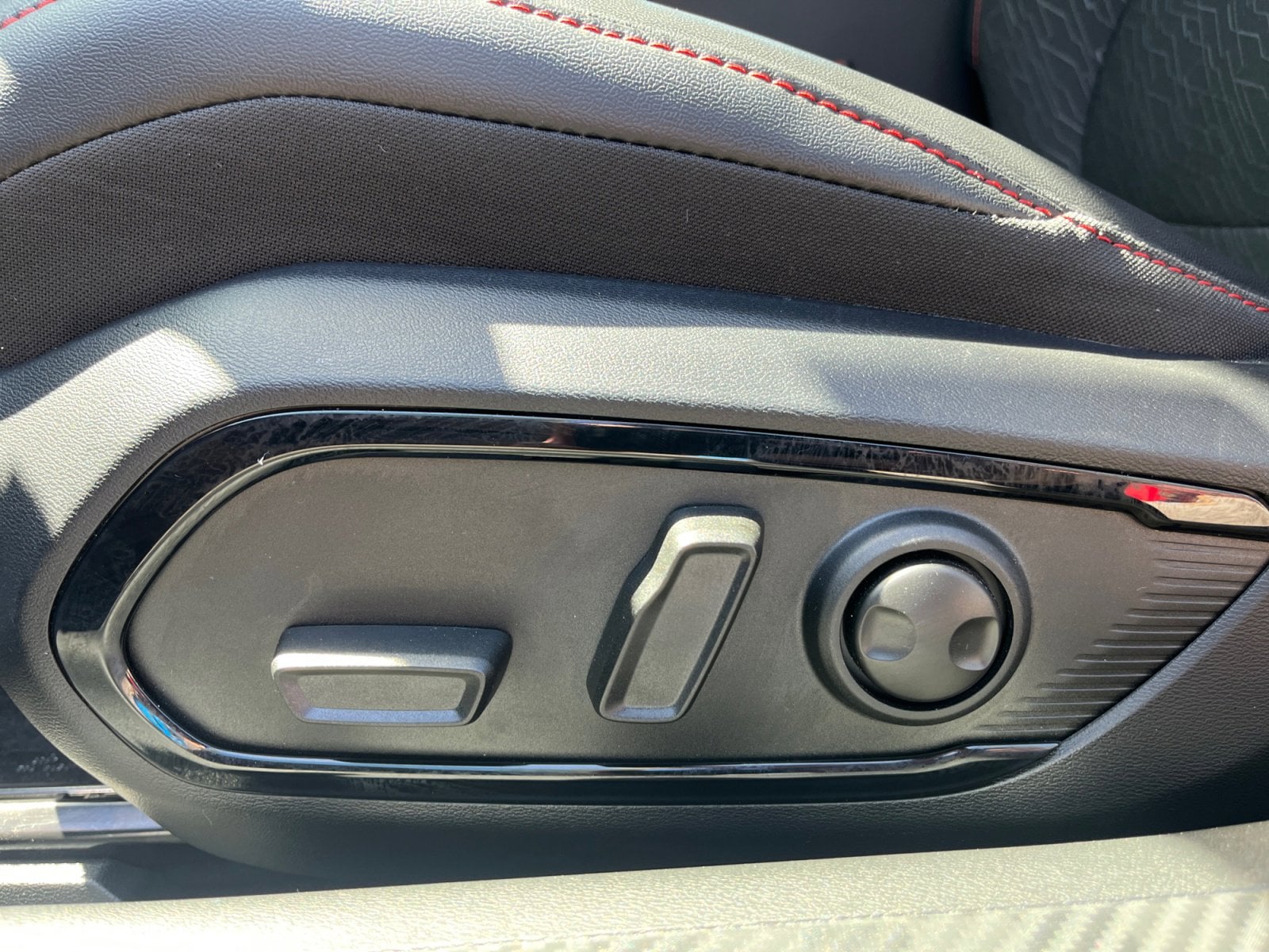 2025 Dodge Charger Daytona R/T - Photo 13