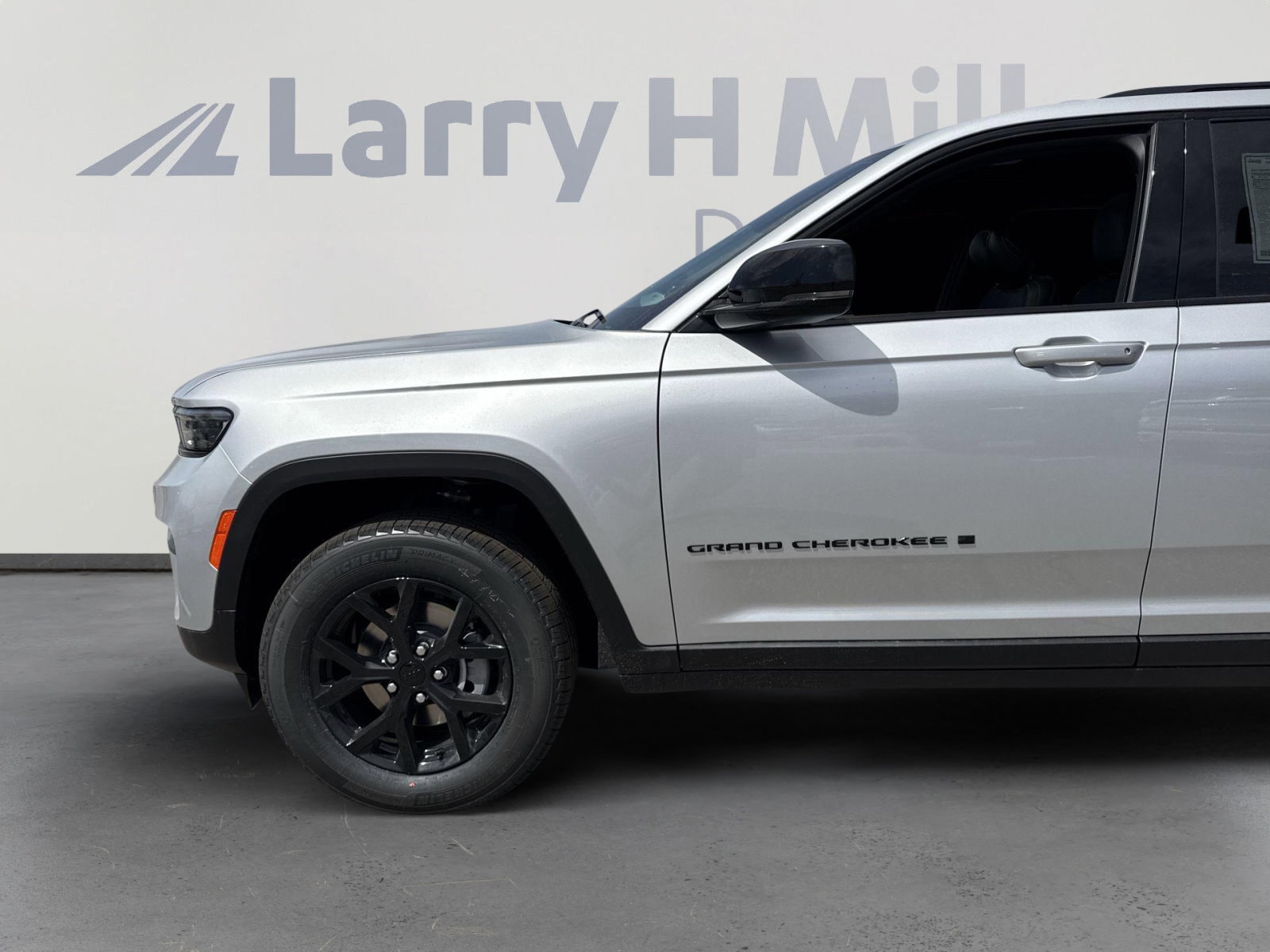 2025 Jeep Grand Cherokee Altitude - Photo 10