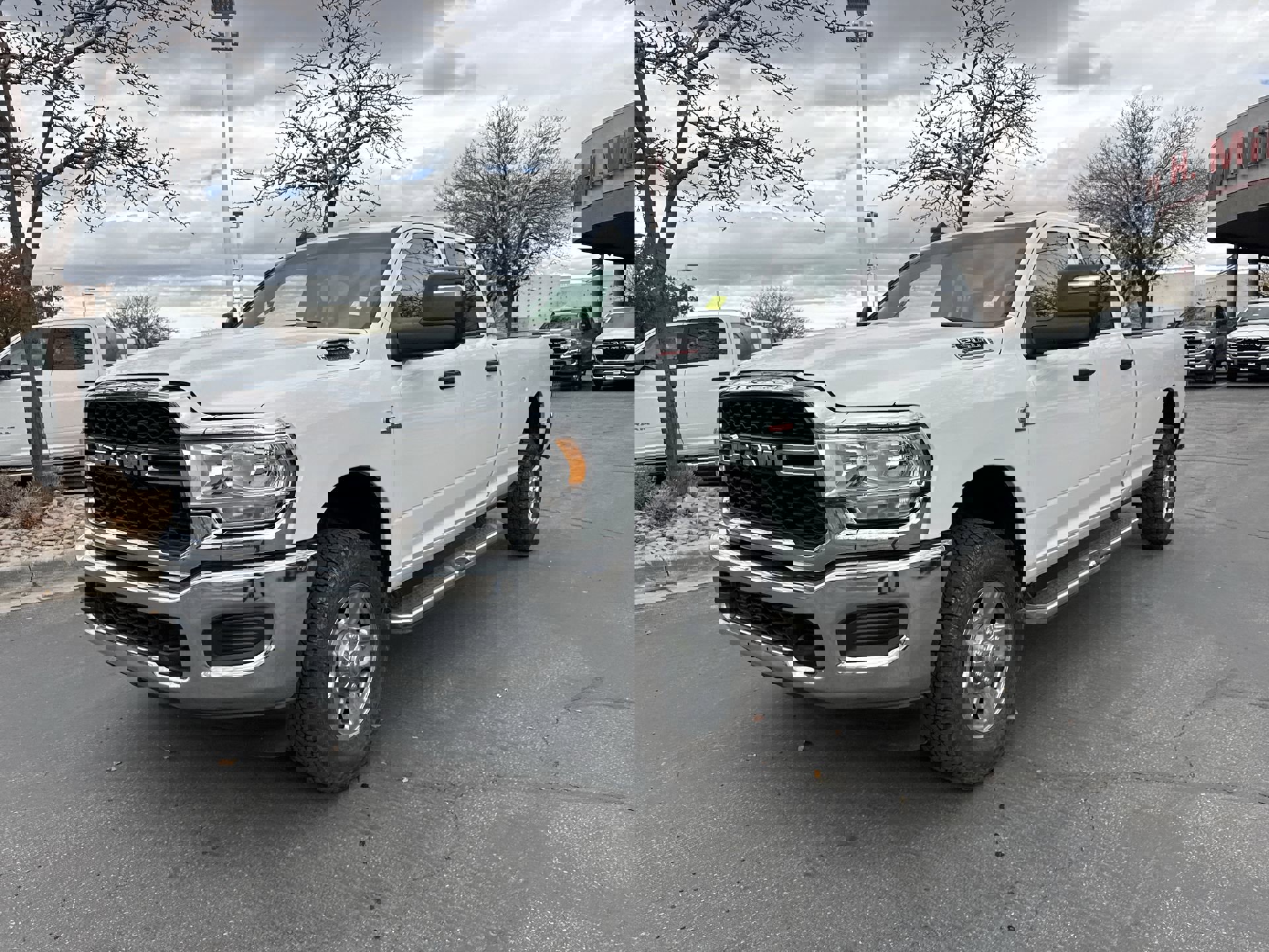 2023 Ram 2500 Tradesman photo 4