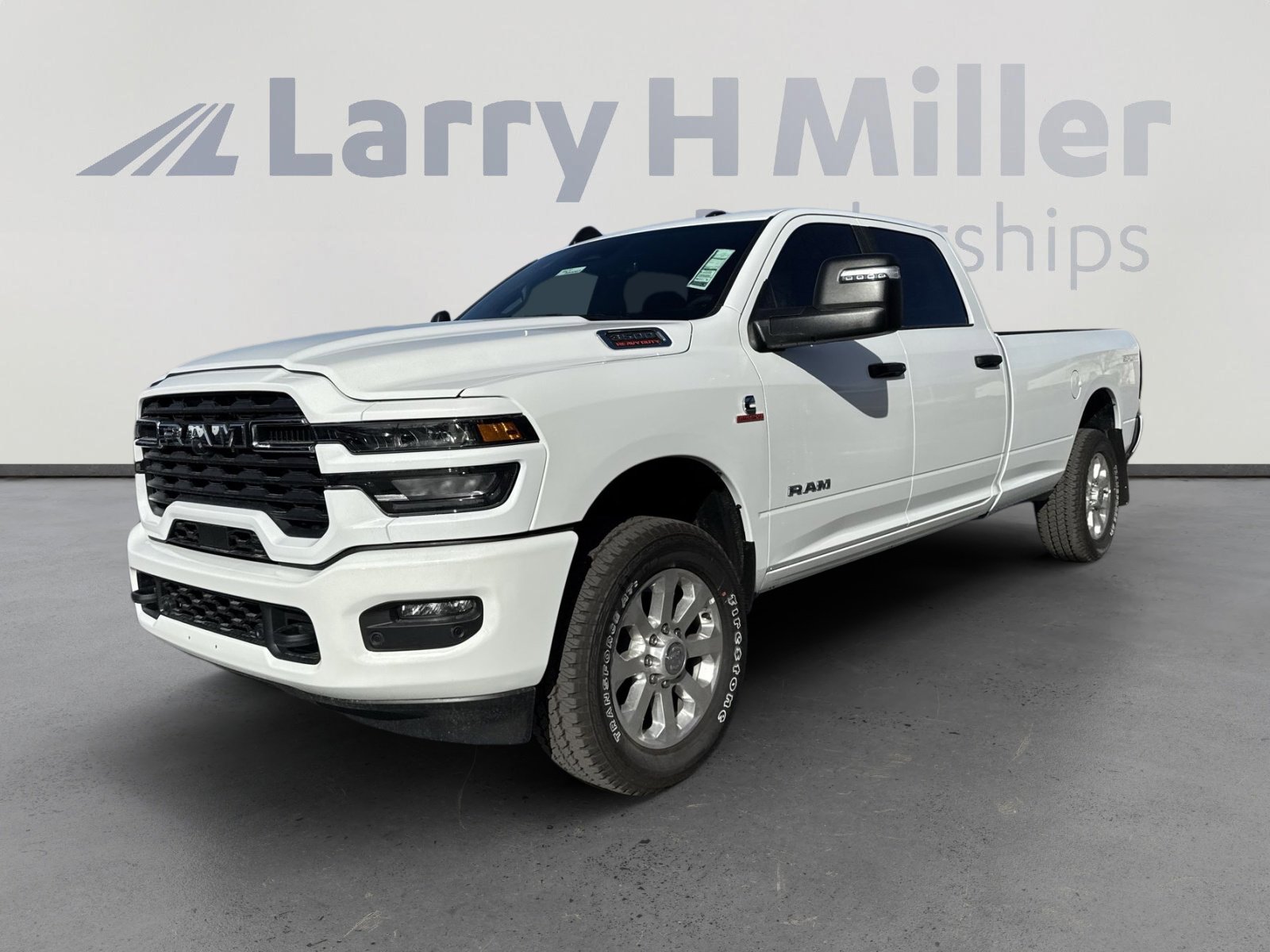 2026 Ram 3500 Big Horn photo 4