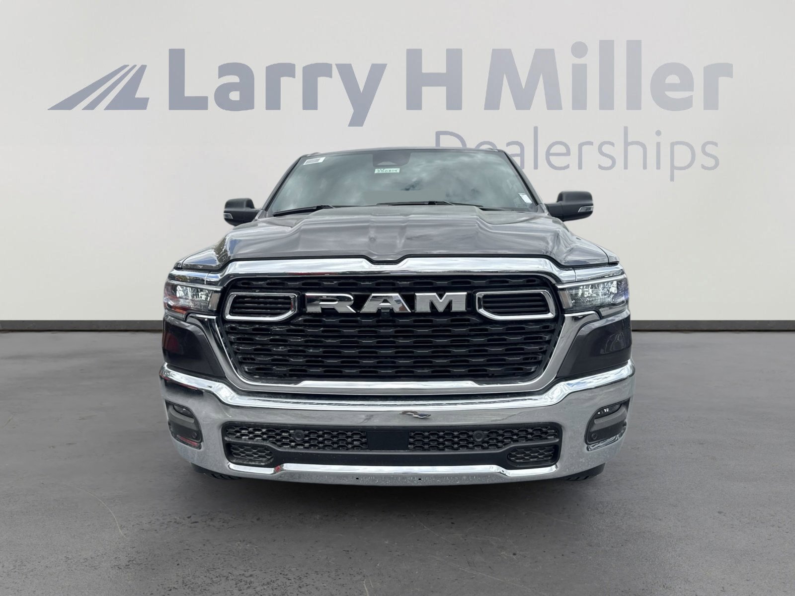 2025 Ram 1500 Big Horn photo 3