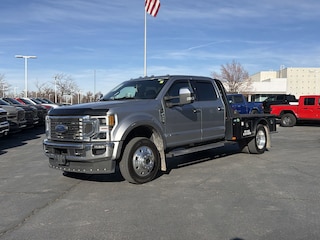 2022 Ford F-450 LARIAT Truck Crew Cab