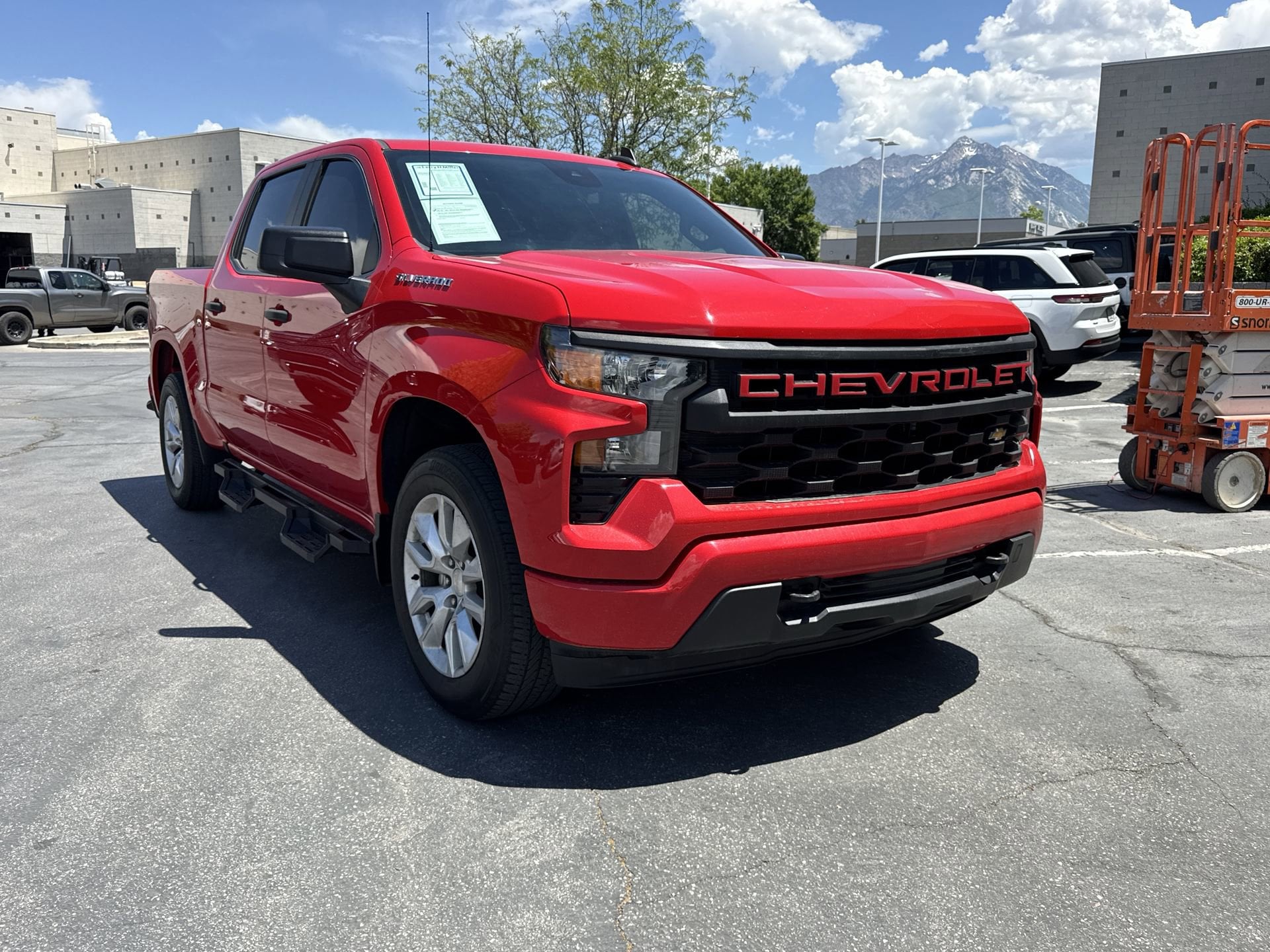Used 2022 Chevrolet Silverado 1500 Custom with VIN 3GCPDBEK0NG519707 for sale in Sandy, UT
