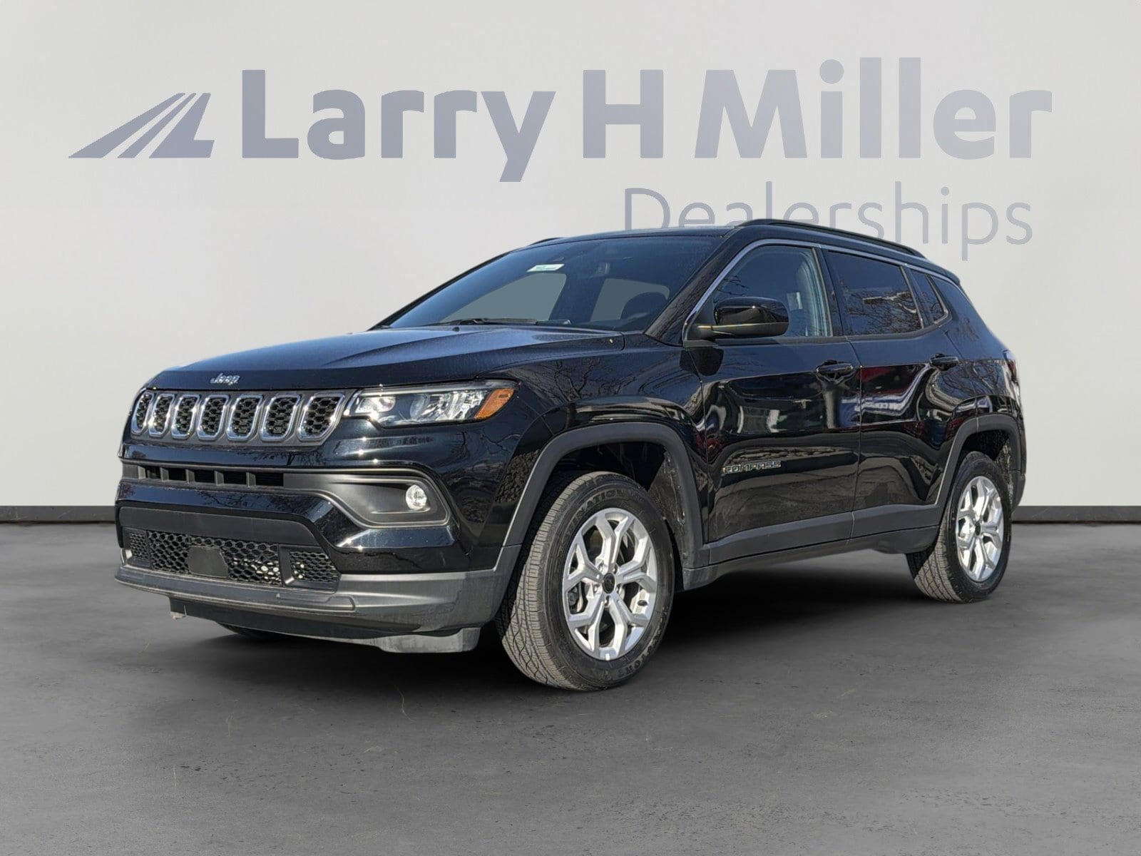 2025 Jeep Compass Latitude's photo