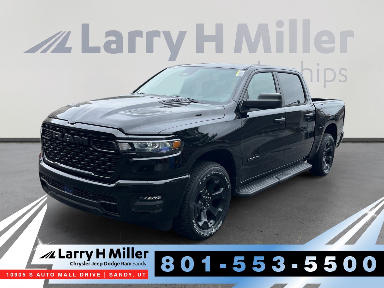 2026 RAM 1500 Express 4x4 Crew Cab 5'7's photo