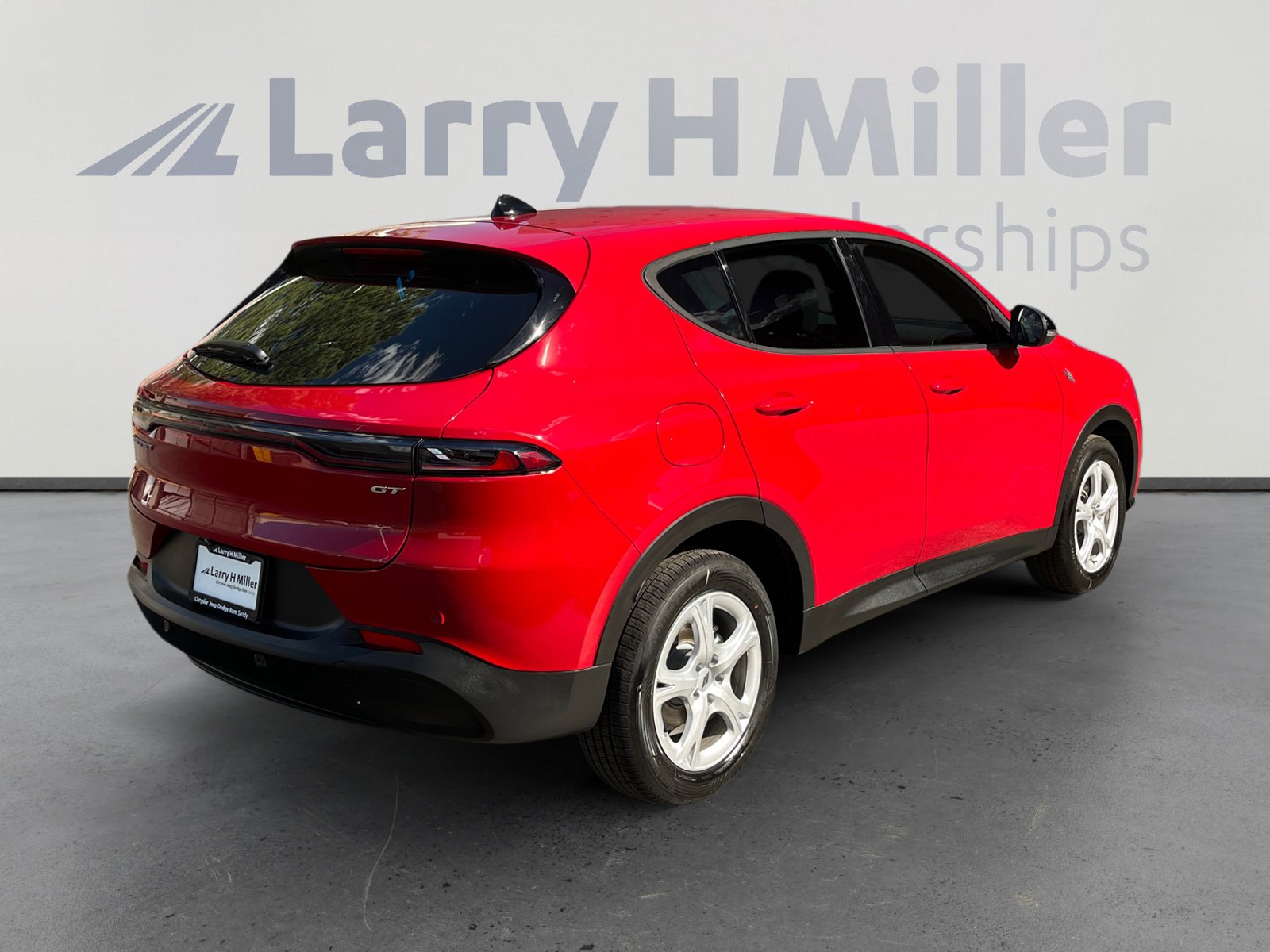 2025 Dodge Hornet GT - Photo 5