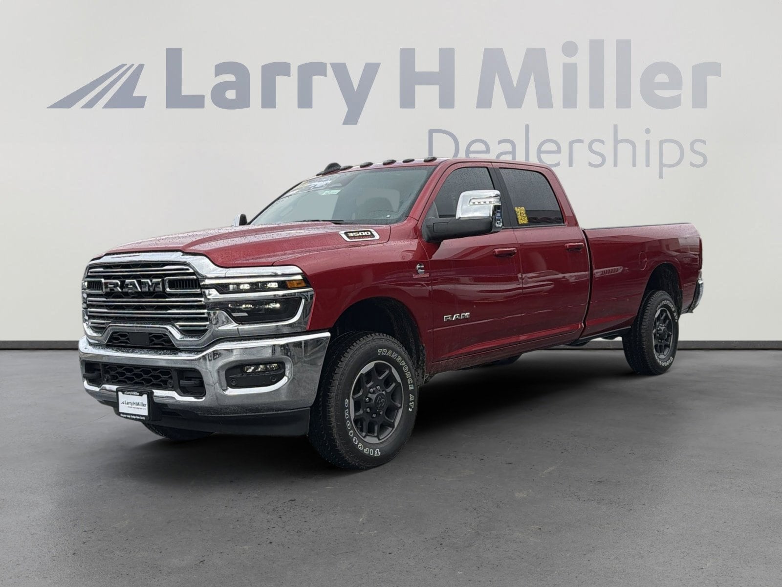 2026 RAM Ram 3500 Pickup Laramie's photo