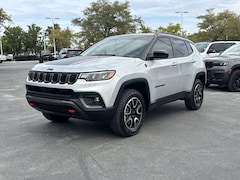 2025 Jeep Compass Trailhawk SUV