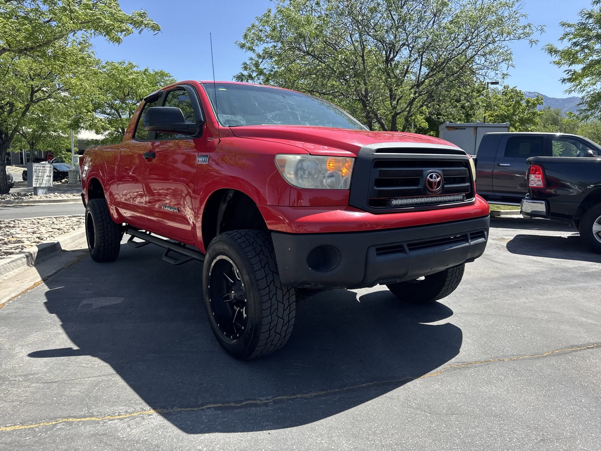 Used 2010 Toyota Tundra Tundra Grade with VIN 5TFUY5F11AX131731 for sale in Sandy, UT