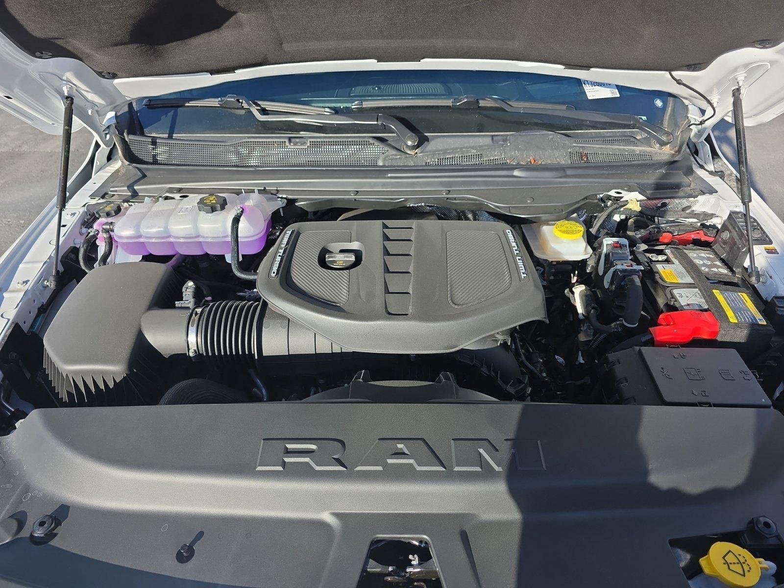 2026 RAM 1500 Limited - Photo 13