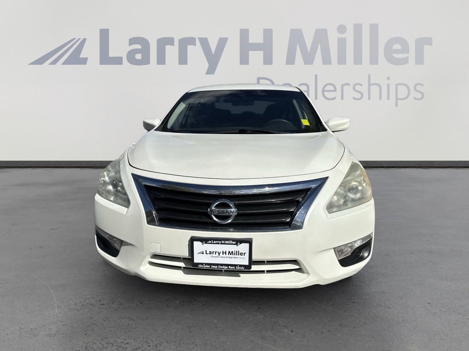 2014 Nissan Altima 2.5 S photo 2