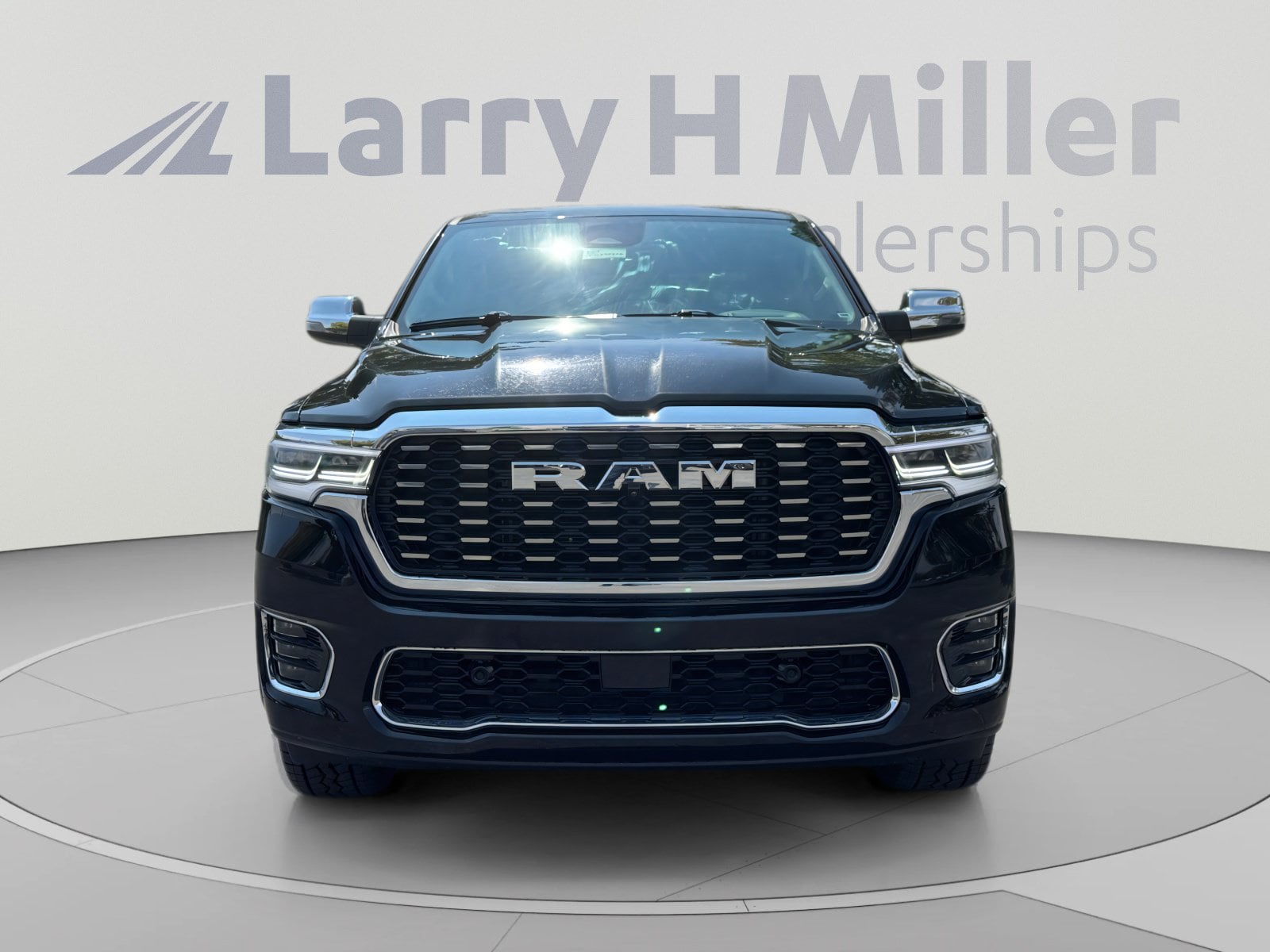 2026 RAM 1500 Tungsten - Photo 8