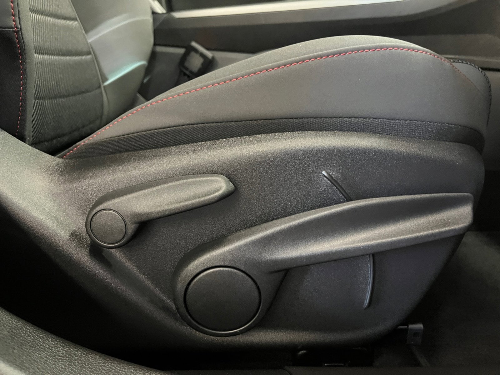 2025 Dodge Hornet GT - Photo 26
