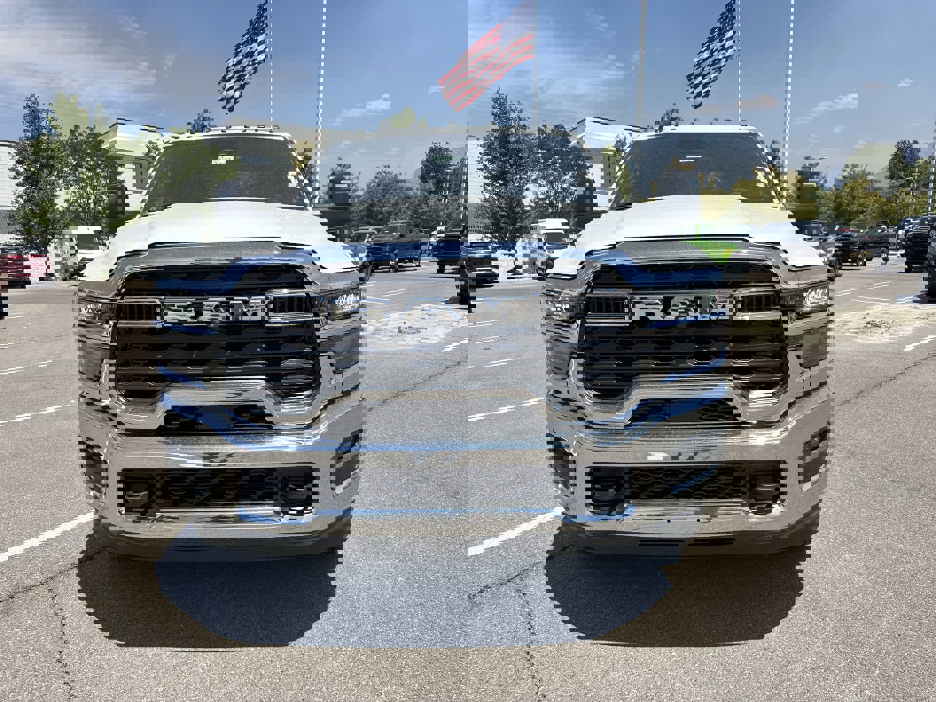 2025 Ram 3500 Tradesman photo 3